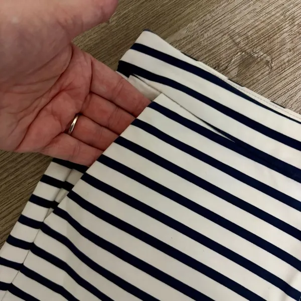 Boden Nautical Striped Chino Shorts N1 - Image 2