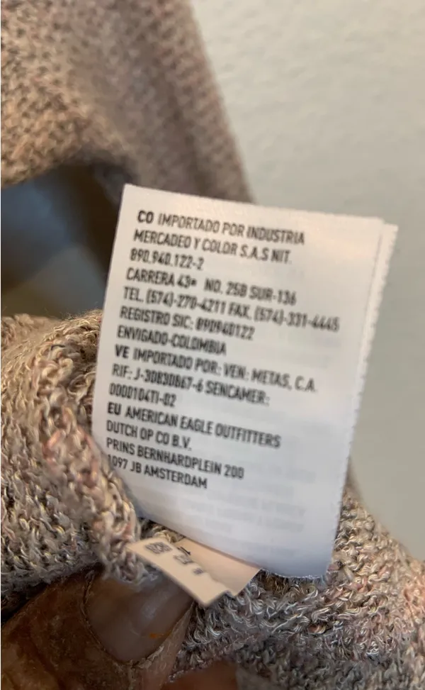 Women's American Eagle Outfitters V Neck Soft Knit Pullover Sweater Tan Size M Good Pre-Owned Condition Features Women's American Eagle Outfitters V Neck Soft Knit Pullover Sweater. #softknit #spring #summer - Image 9