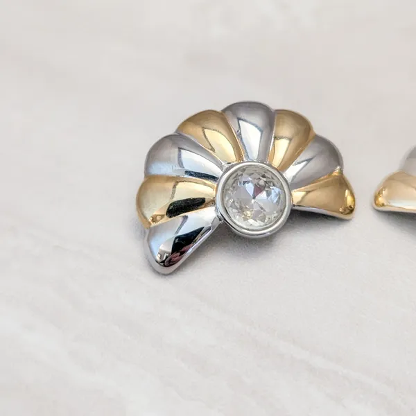 Vintage Clip On Earrings Extra Large Silver/Gold Tone Fan Shape - Loose Clips - Image 6
