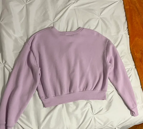 Cropped Sweatshirt - Image 2