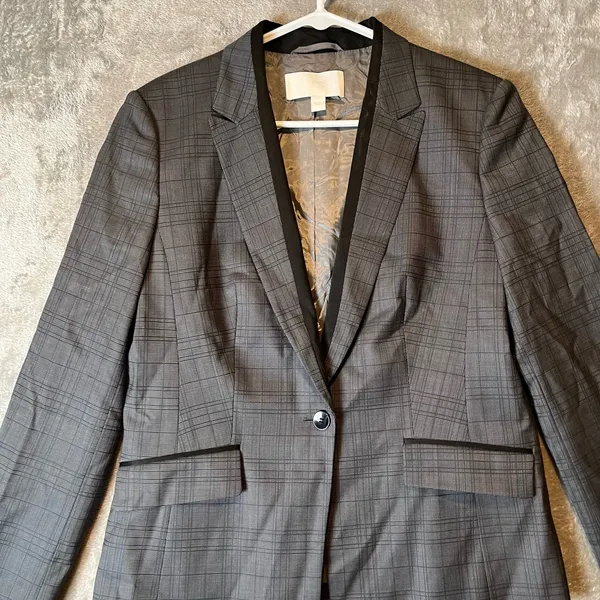 Hugo Boss Juleila Wool‎ Plaid Blazer Gray Black Size 8 - Image 2
