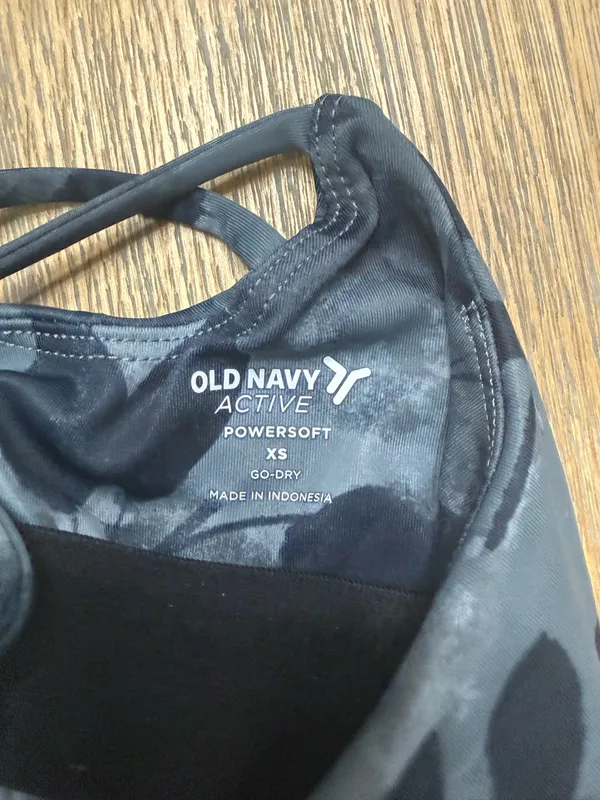 Old Navy Supportive Tank Top - Image 3