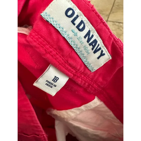 5/$65 Old Navy Womens Shorts‎ Sz 18 Ruby Pink Longer Length Cut Off - Image 5