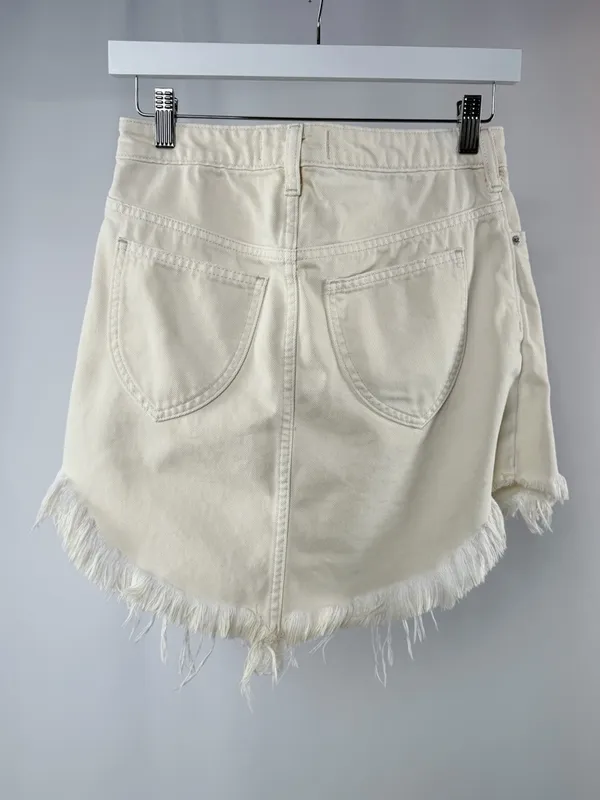 Free People Bailey Fray Hem Denim‎ Mini in White Skirt Size 26 - Image 9