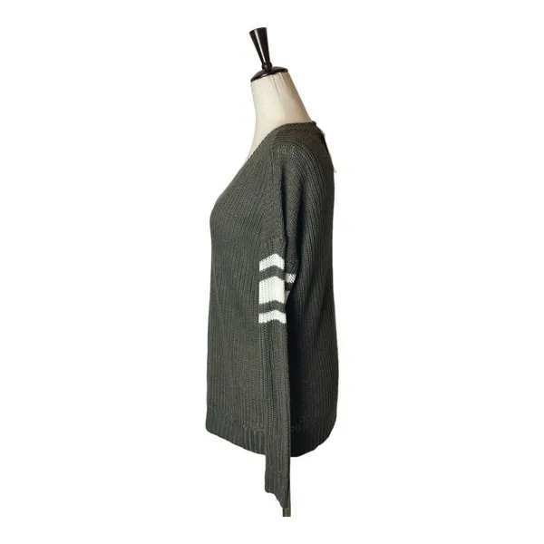 Pink Rose Olive Green V Neckline Striped‎ Sleeve Knit Pullover Sweater Size S - Image 3