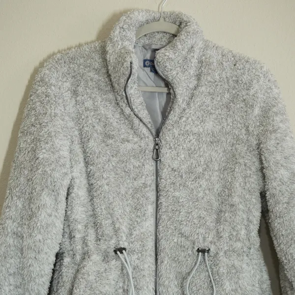 Democracy Size XS Faux Fur Jacket Grey Sherpa Full Zip Fall Contemporary Cozy - Image 2