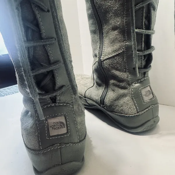 North Face Grey Suede Moccasin Boots snow Primaloft 200g Insulated Womens 7.5 - Image 3