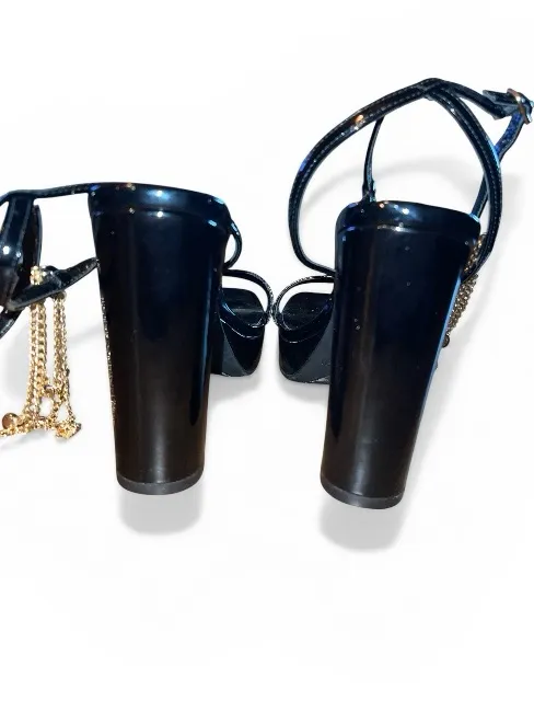 NEW GBG Black Platform Heels with Gold Charms Size 8.5 - Image 5