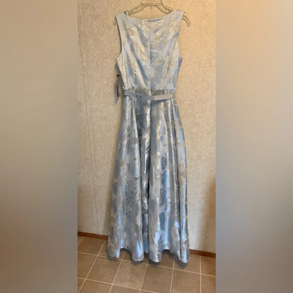 Carmen Marc Valvo Light Blue Floral Maxi Dress - Image 3