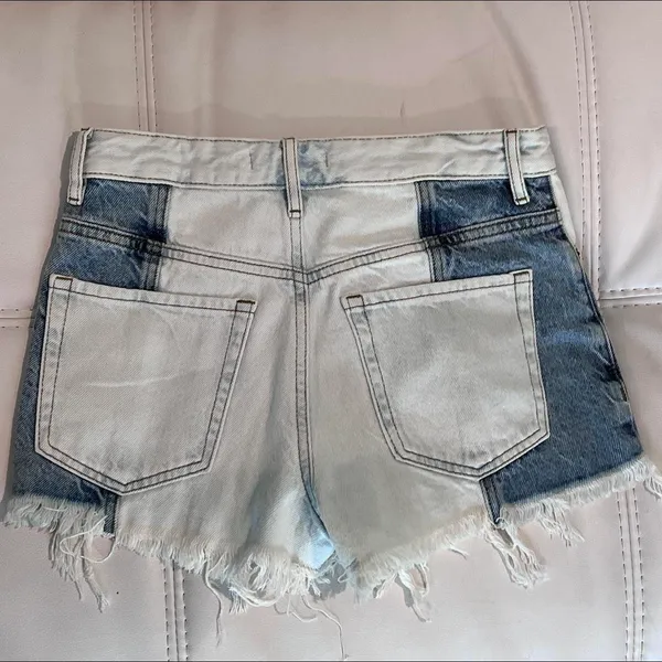 Light-Wash Jeans shorts - Image 3