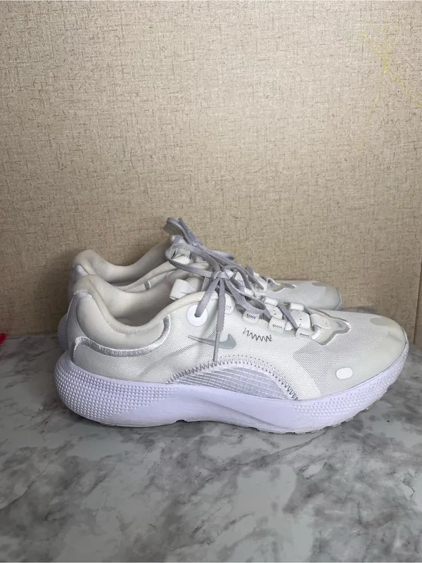 Nike React Escape Run CV3817-105 White Running Shoes Sneakers - Image 2
