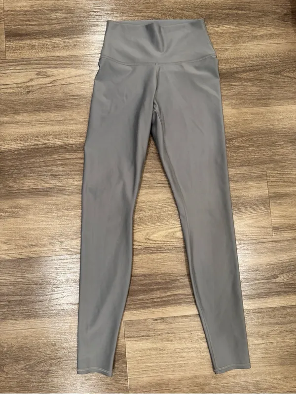 Alo Airlift Legging in Steel Grey 7/8 Size XS - Image 2