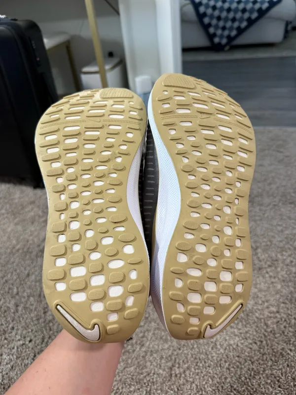 Nike Running Shoes - Image 5