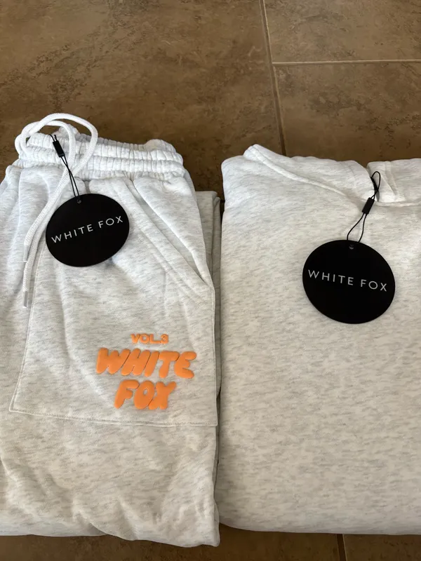 White Fox Boutique Sweatset NWT - Image 6