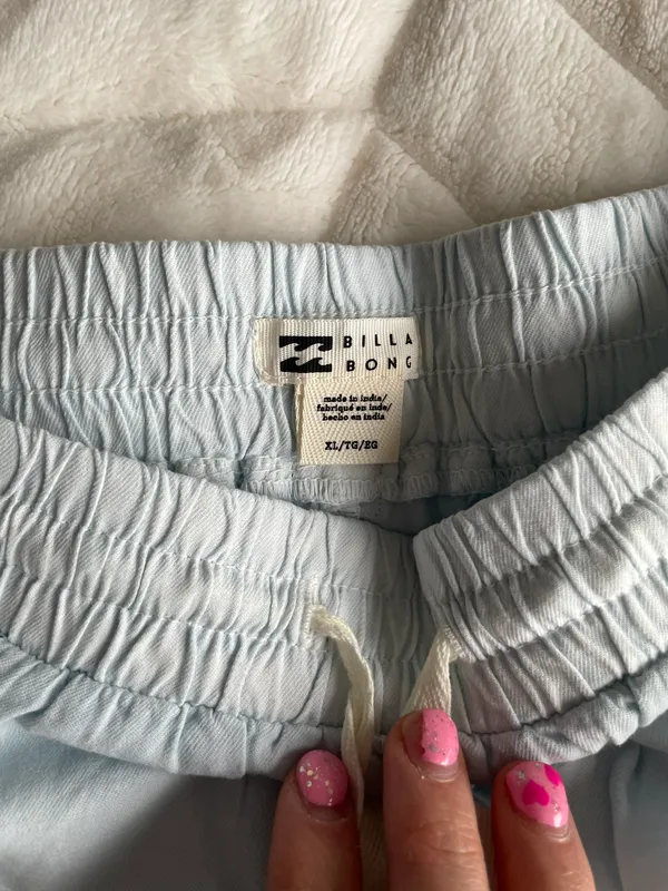 Billabong Beach Shorts - Image 5