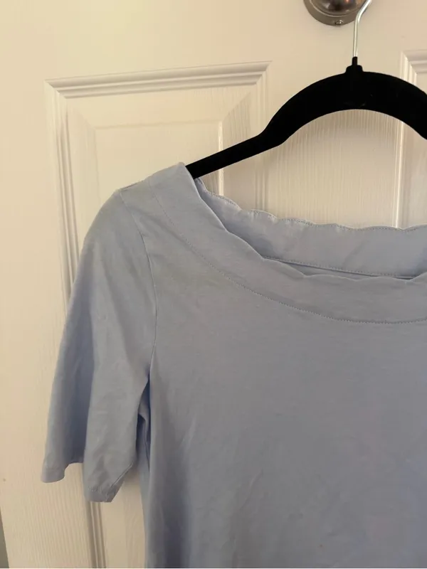 Talbots Light Blue Pima Cotton Tee Size Small STAIN - Image 2