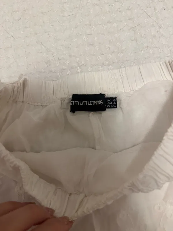 White off the shoulder dress - Image 3