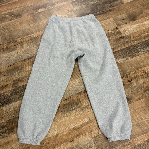 Aritzia TNA joggers - Image 4