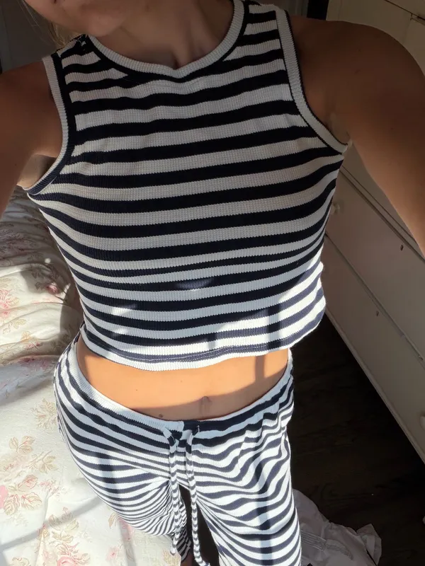 Many many clothes stripe set from revolve  - Image 4