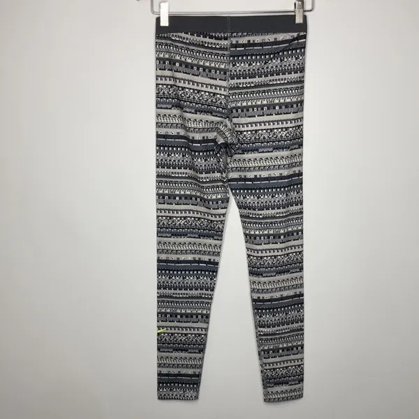 Nike pro‎ dri-fit tights size medium - Image 8