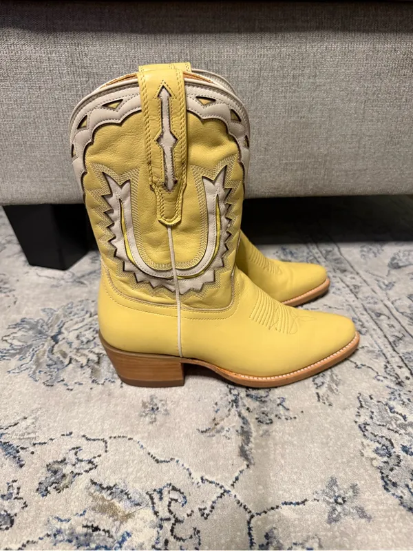 Tecovas The Jolene Pale Yellow Boots Size 6 - Image 5