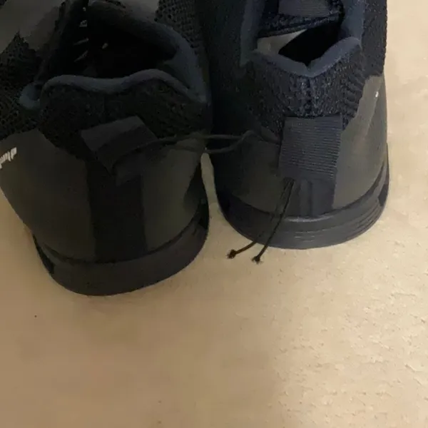 Black Women's Sneakers Size 9 - Image 6