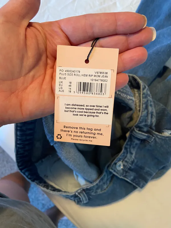 Missguided High Waist Mom Jeans - Image 4
