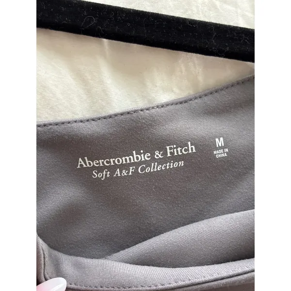 Abercrombie & Fitch Soft One Shoulder Bodysuit Gray‎ Asymmetrical Medium - Image 4