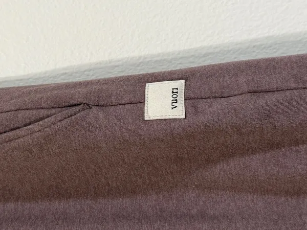 NEW Vuori Boyfriend Cargo Sweatpant Jogger Size Medium Dreamknit NWOT - Image 6
