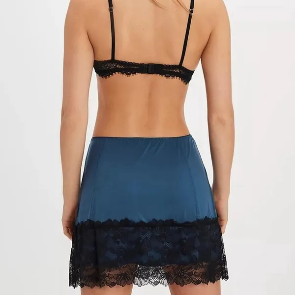 Free People Party Crashers Half Slip Navy Combo‎ Size Medium MSRP $50 - Image 2
