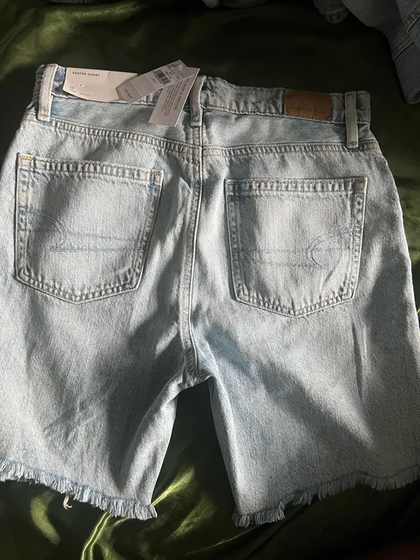 American Eagle Shorts - Image 2