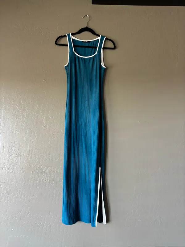 Sleeveless Teal Bodycon Maxi Dress with Side Slit - Image 6
