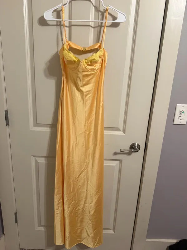 Beginning Boutique Satin Yellow Dress - Image 2