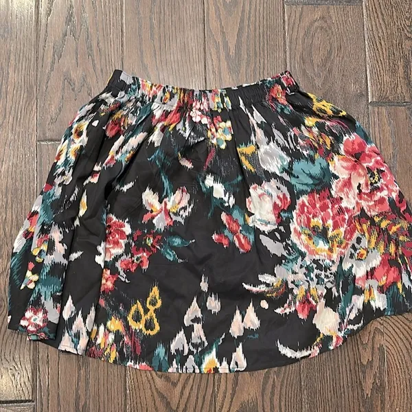 Abercrombie and fitch floral skirt size small - Image 7