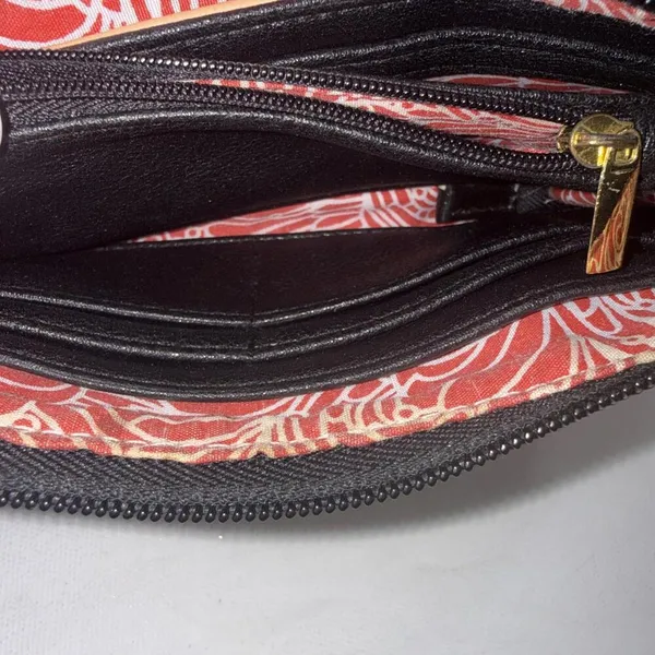 Sam & Hadley Glossy Classic Designer Minimalist Preppy Basic‎ Wallet Wristlet - Image 7