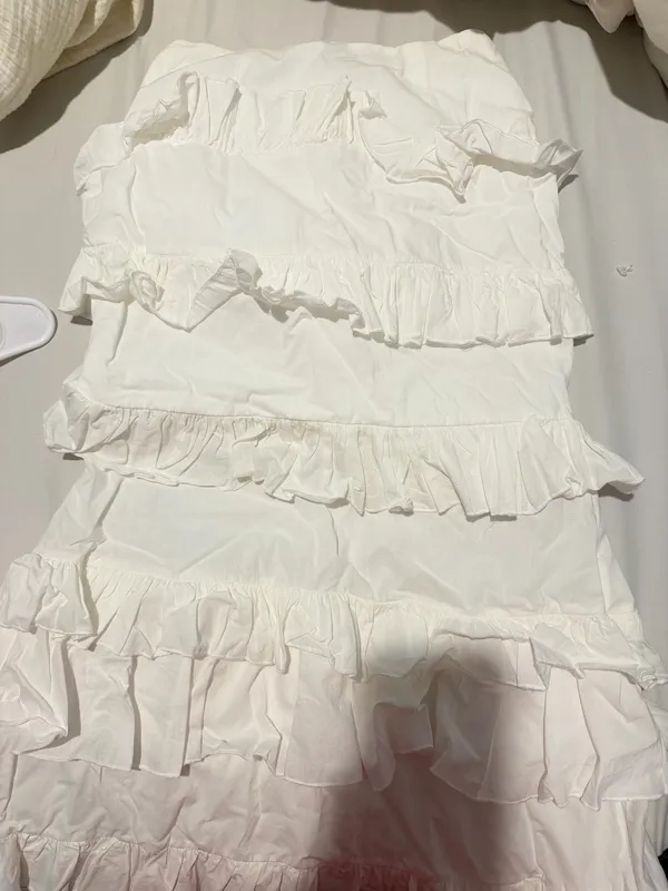 Mabel Two piece white maxi skirt set - Image 2