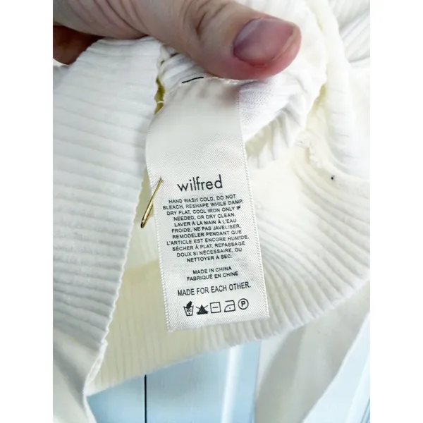 Wilfred Aritzia All Tied Up Short Sleeve Ribbed Cropped White Wrap Sweater - Image 5