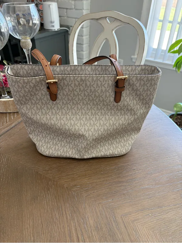 Michael Kors Cream Signature Tote with Brown Trim and Front Pocket - Image 3