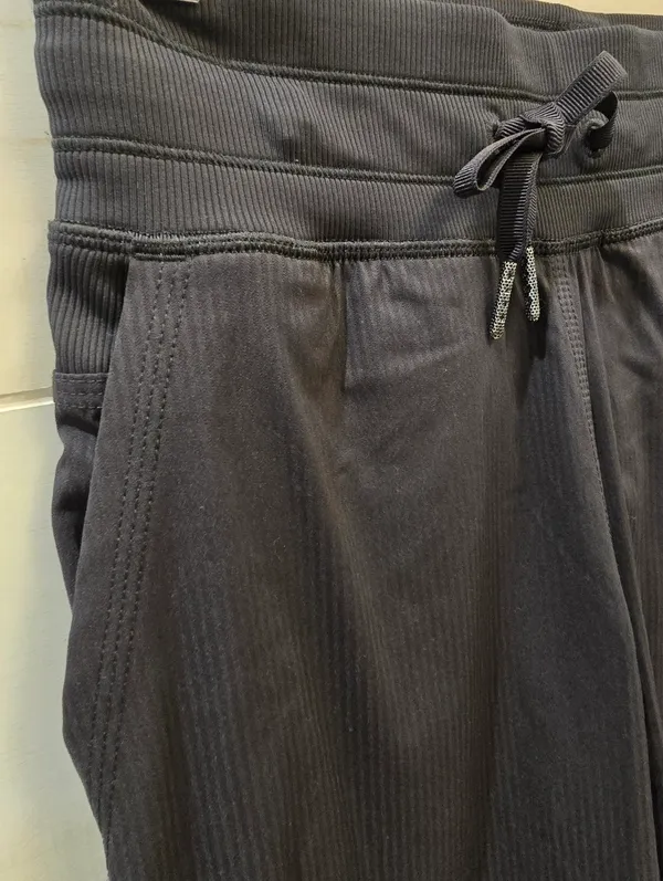 {2} Lululemon Dance Studio Crop Pant Black - Image 4