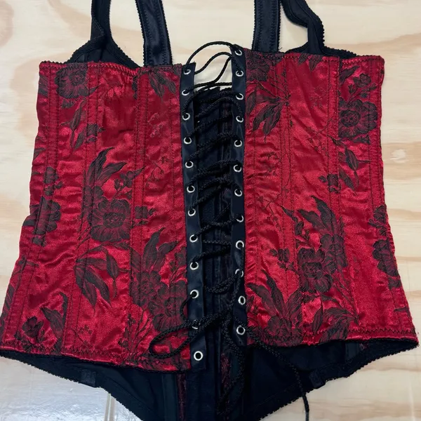Y2K‎ Vintage Victoria’s Secret Lace Up Floral Corset Top Black Red Medium - Image 6