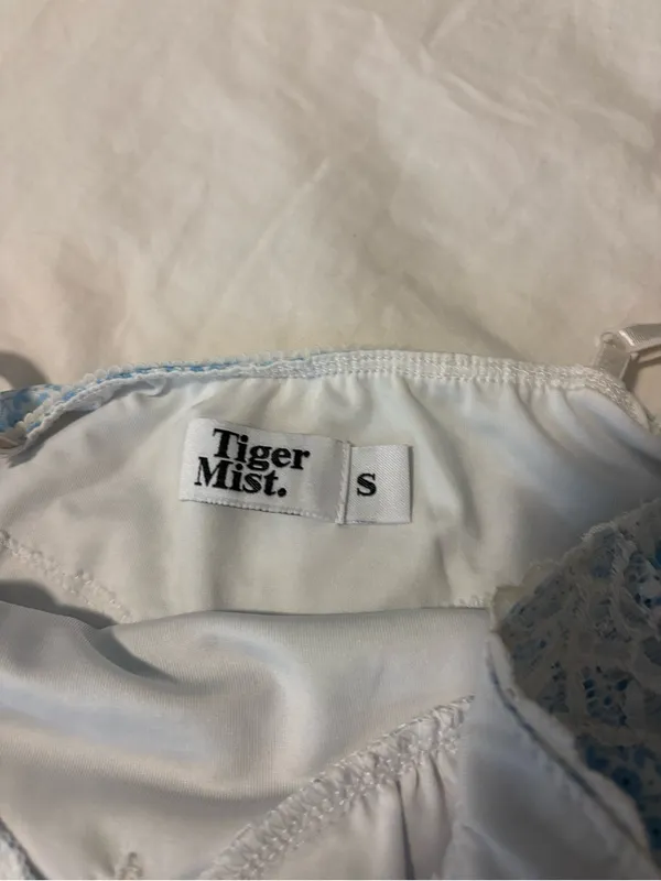 Tiger Mist Blue Floral Lace Trim Slip - Image 4