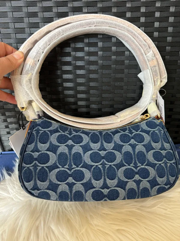 Coach New Ashton Bag In Signature Denim cy700 with cherry charm - Image 5