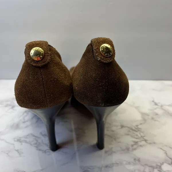 Michael Kors Brown Suede Peep Toe Pumps Heels 8M Gold Insole Wood Heel - Image 3