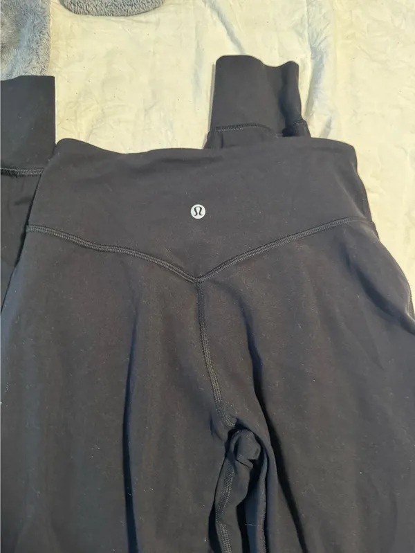 Lululemon align joggers - Image 3