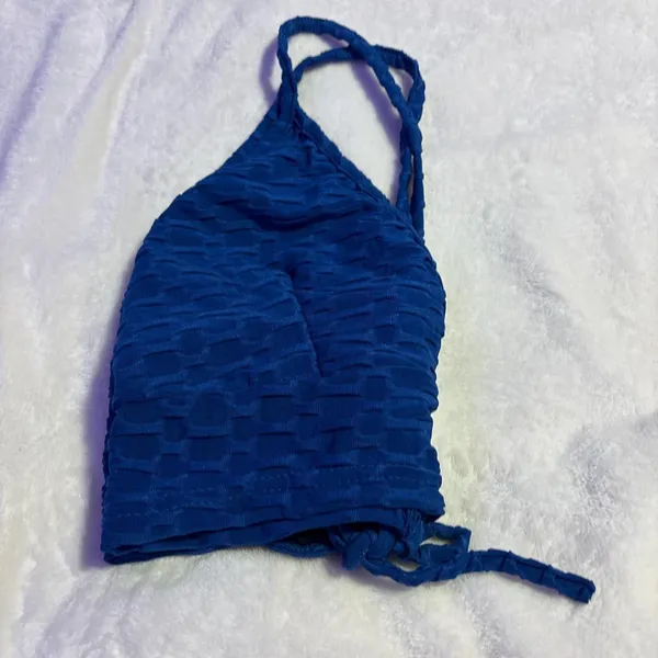 Blue athletic crop top - Image 3