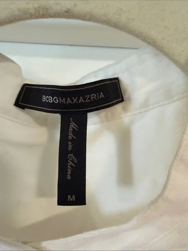 BCBGMaxAzria White Cold-Shoulder Button Front Blouse - Image 5