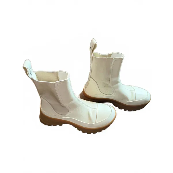 Stella McCartney Cream Chelsea Boots with Brown Sole - Image 2