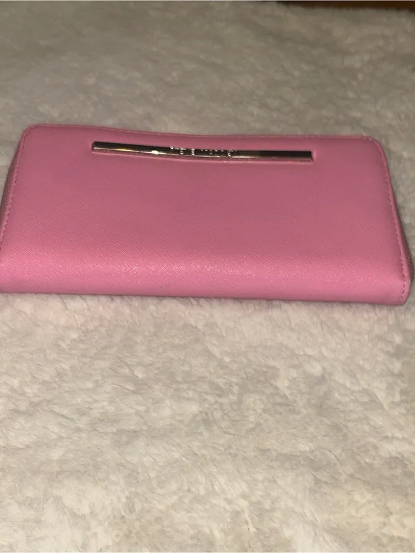 Steve Madden Wallet bubble gum Pink silver Zipper wallet Wristlet cardholder - Image 2