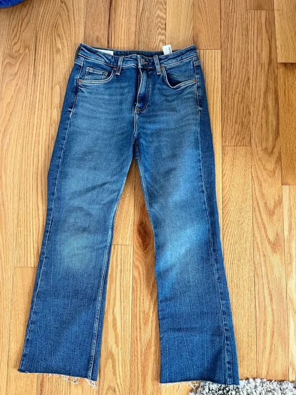 ZARA Flare Cropped Jeans High-Rise - Image 3