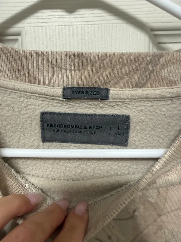Abercrombie Camo Crewneck - Image 3